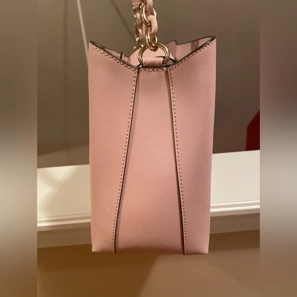 Light Pink Micheal Kors Purse - Picture 6 of 7